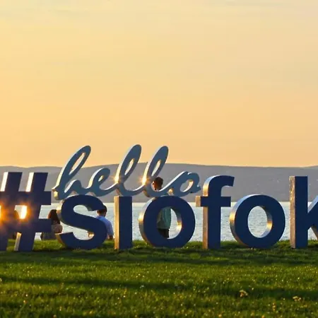 Malna Mondta! Apartman Balatoni Panoramaval Apartment Siofok